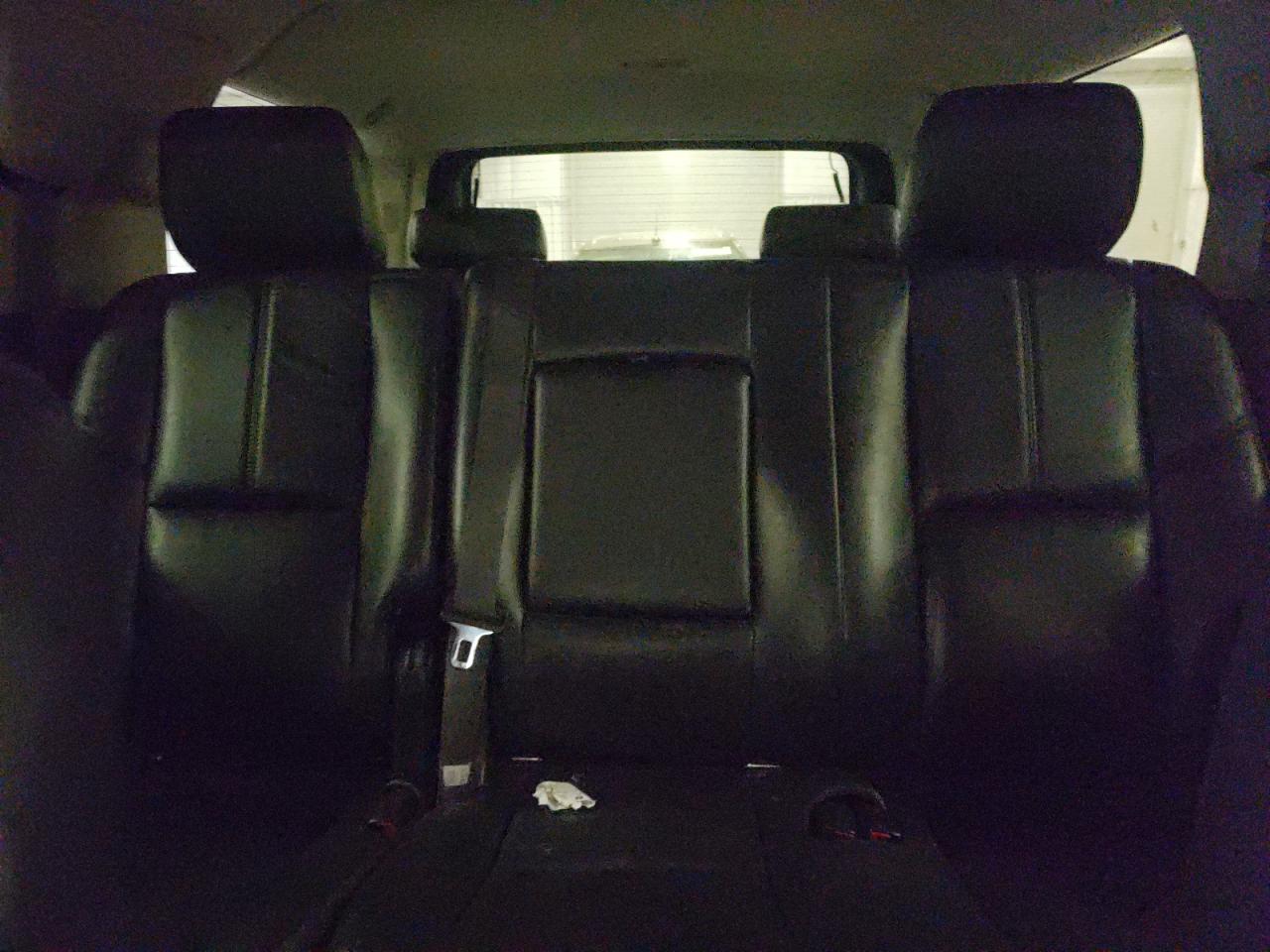 2011 Chevrolet Suburban K1500 Lt VIN: 1GNSKJE32BR320339 Lot: 57060555