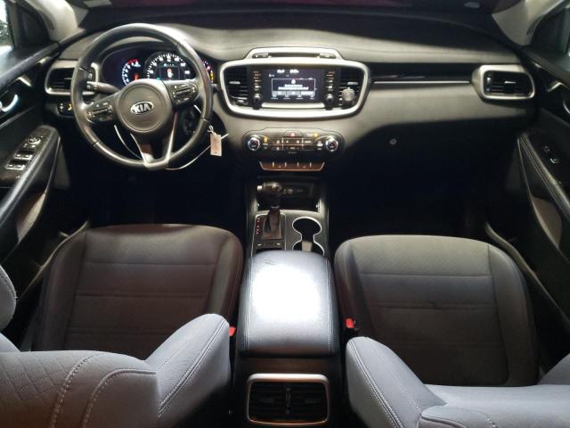 Паркетники KIA SORENTO 2017 Белы