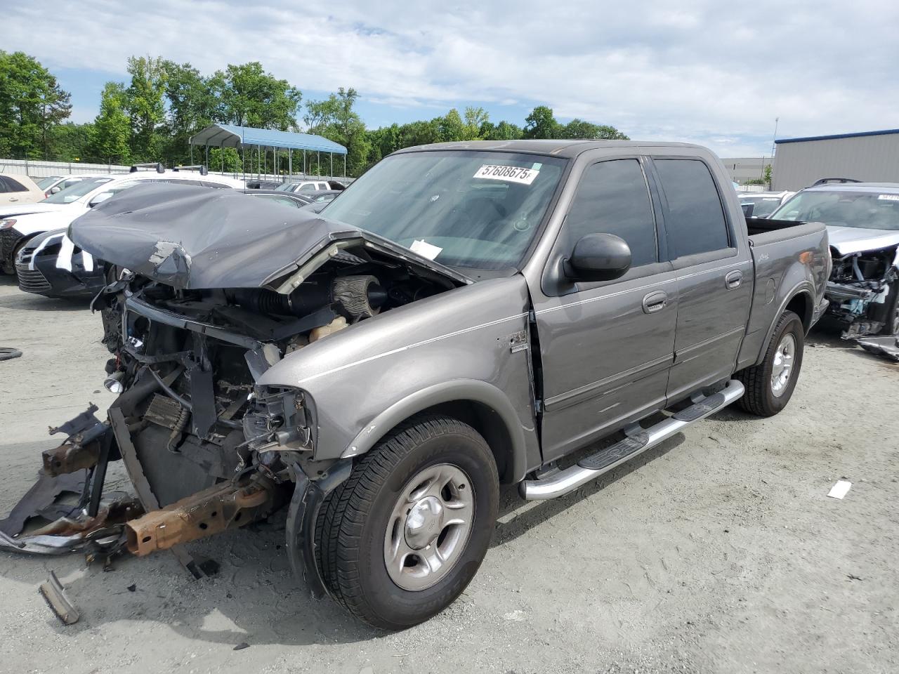 2003 Ford F150 Supercrew продається в Spartanburg, SC - Front End