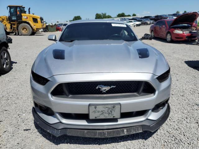  FORD MUSTANG 2017 Серебристый