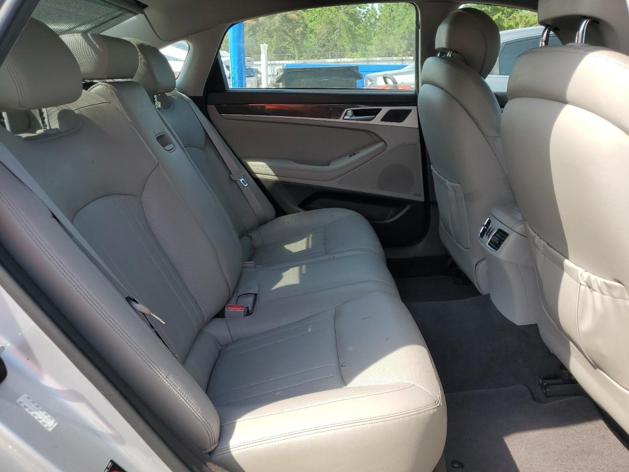 2016 Hyundai Genesis 3.8L VIN: KMHGN4JE7GU144127 Lot: 56781445