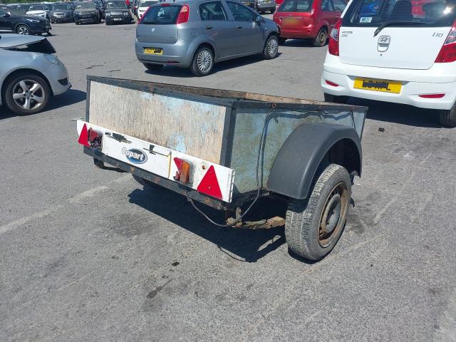 2000 UK UNKNOWN