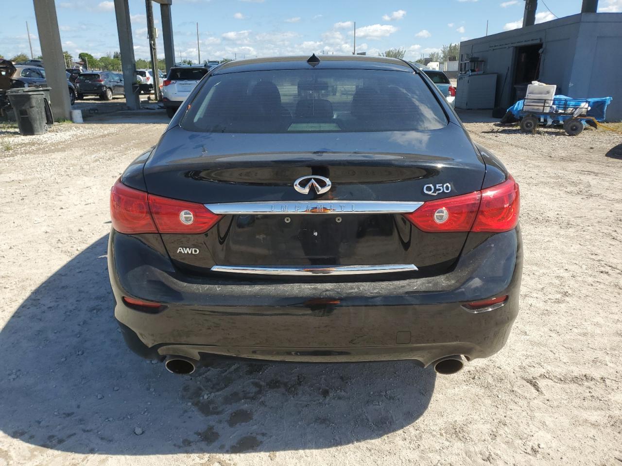 2014 Infiniti Q50 Base VIN: JN1BV7AR2EM690692 Lot: 56770145