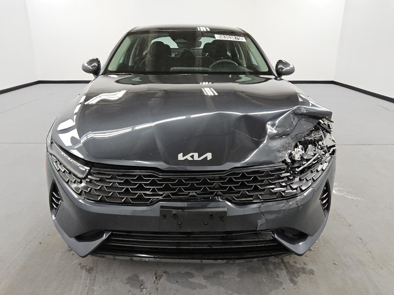 2023 Kia K5 Lxs for Sale in Wheeling, IL - Front End