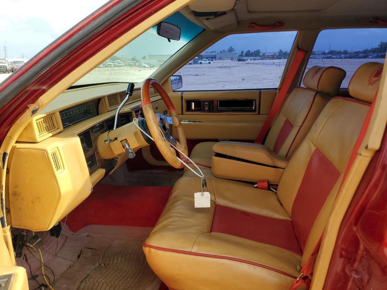 1991 Cadillac Deville VIN: 1G6CD53B2M4335645 Lot: 53390805