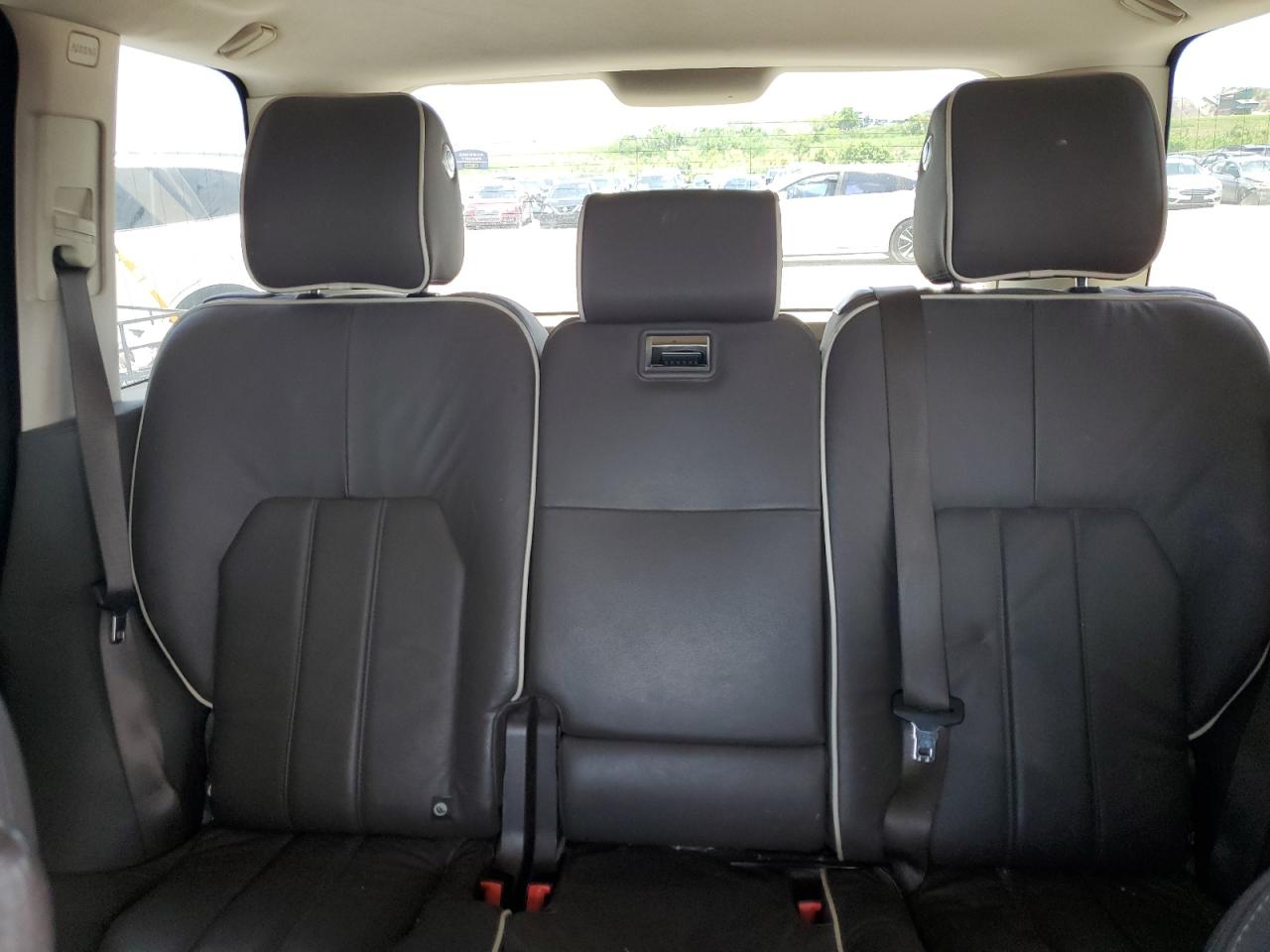 2011 Land Rover Range Rover Hse VIN: SALME1D46BA348977 Lot: 65297665