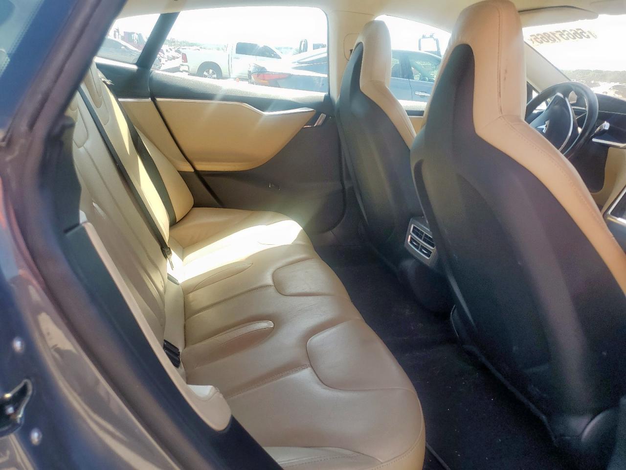 2013 Tesla Model S VIN: 5YJSA1DNXDFP20110 Lot: 56651865