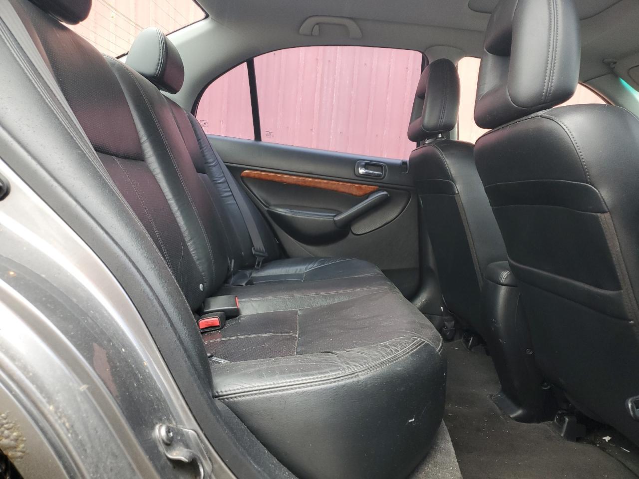 2004 Acura 1.7El Premium VIN: 2HHES36854H002064 Lot: 57607855