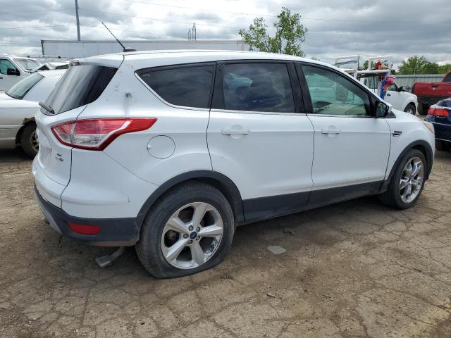 Паркетники FORD ESCAPE 2015 Белый