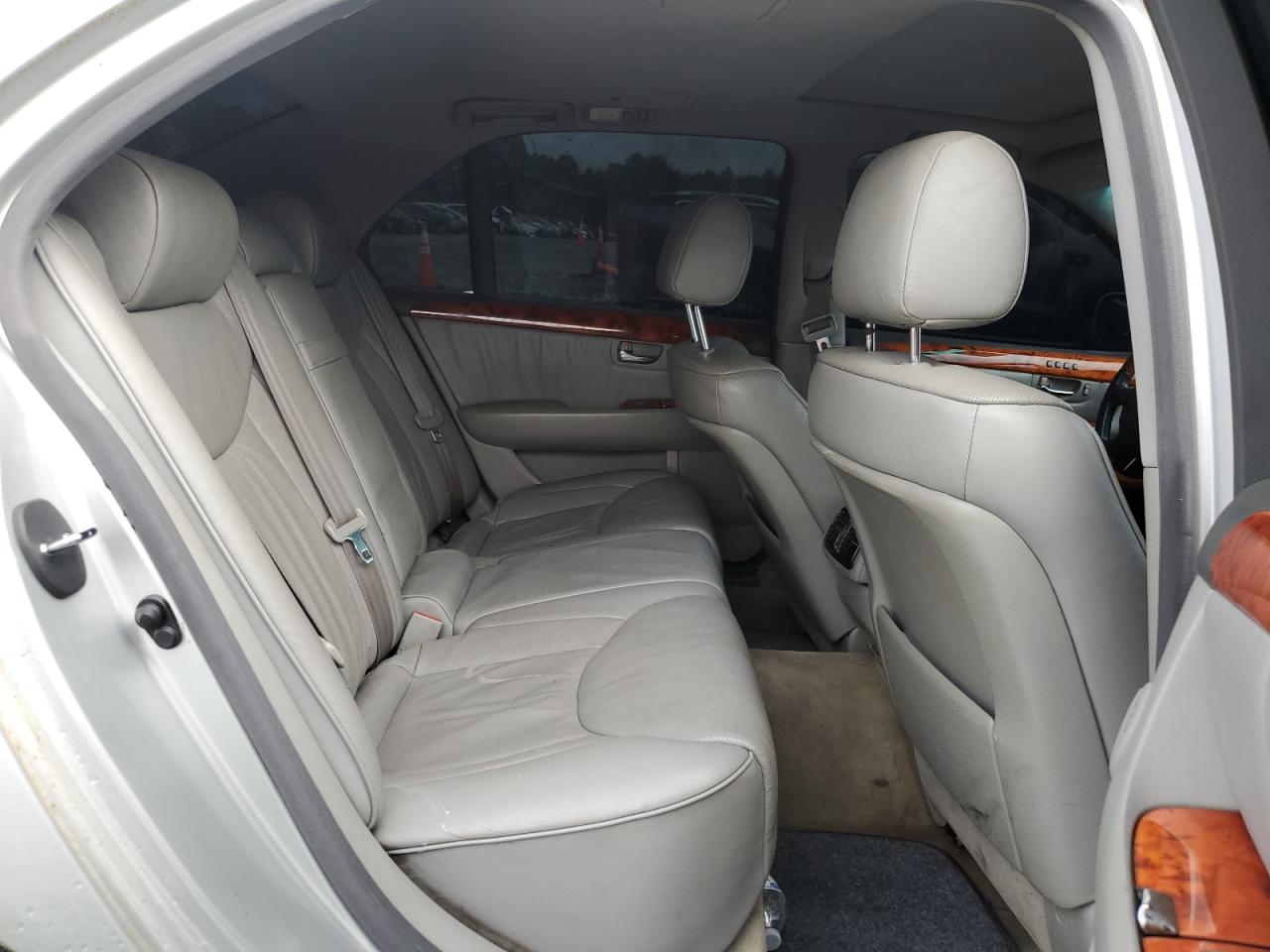 2005 Lexus Ls 430 VIN: JTHBN36F155002159 Lot: 56783065