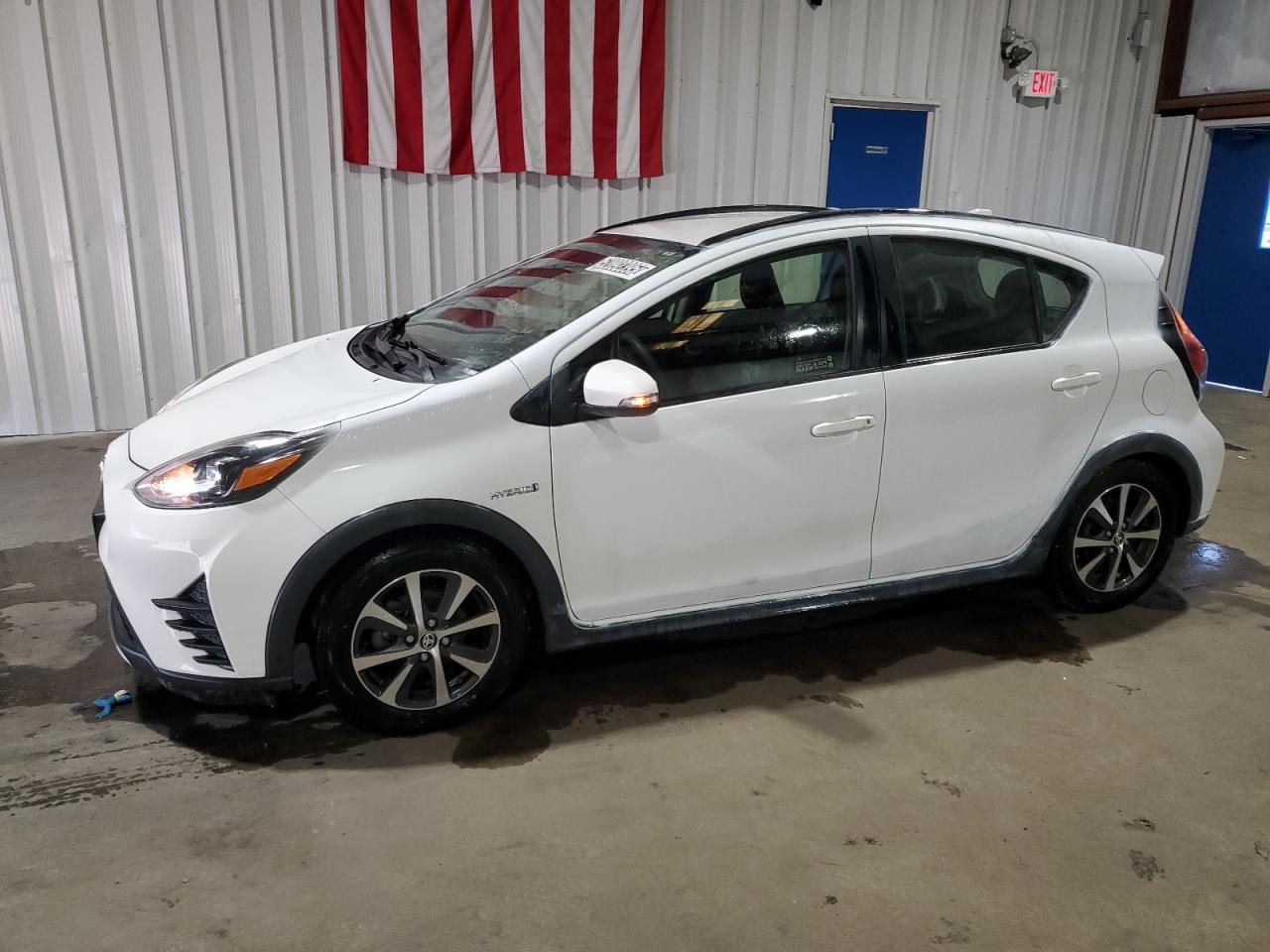 2018 Toyota Prius C იყიდება Brookhaven-ში, NY - Normal Wear