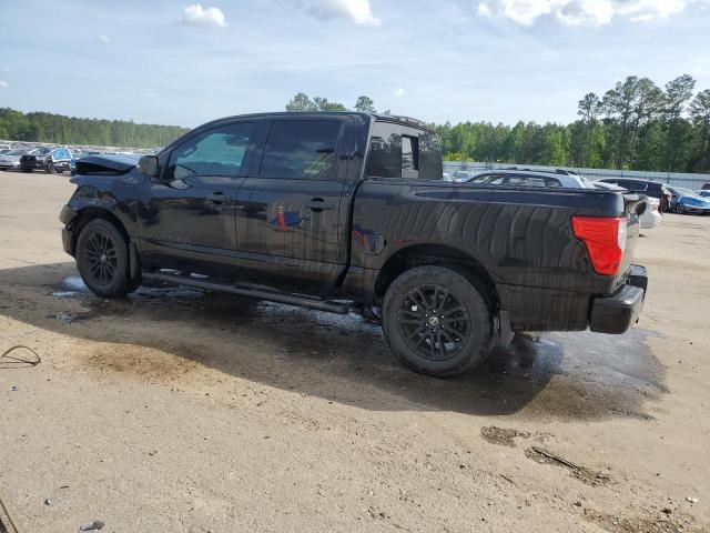  NISSAN TITAN 2018 Чорний