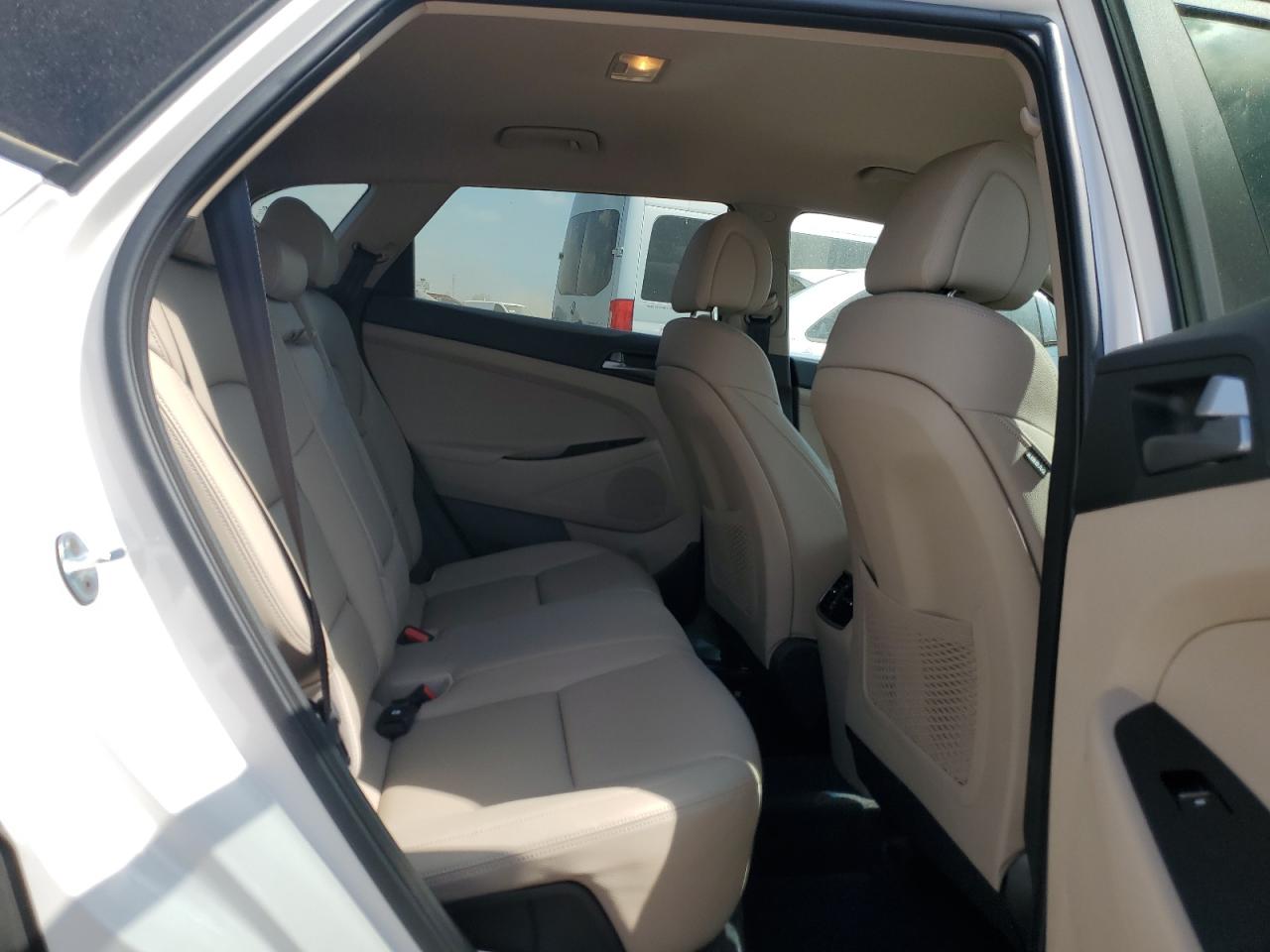 2016 Hyundai Tucson Limited VIN: KM8J3CA22GU104937 Lot: 57101475