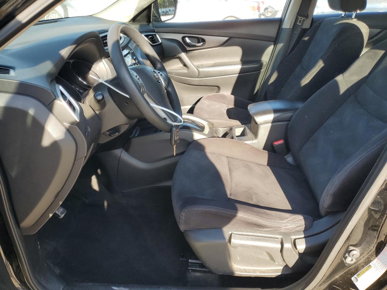 2016 Nissan Rogue S VIN: JN8AT2MT5GW026147 Lot: 58296585