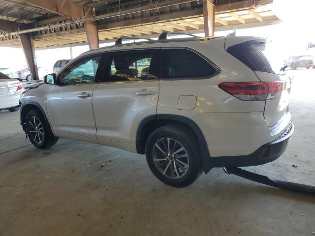  TOYOTA HIGHLANDER 2018 Белы