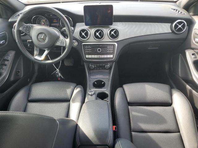  MERCEDES-BENZ GLA-CLASS 2019 Чорний
