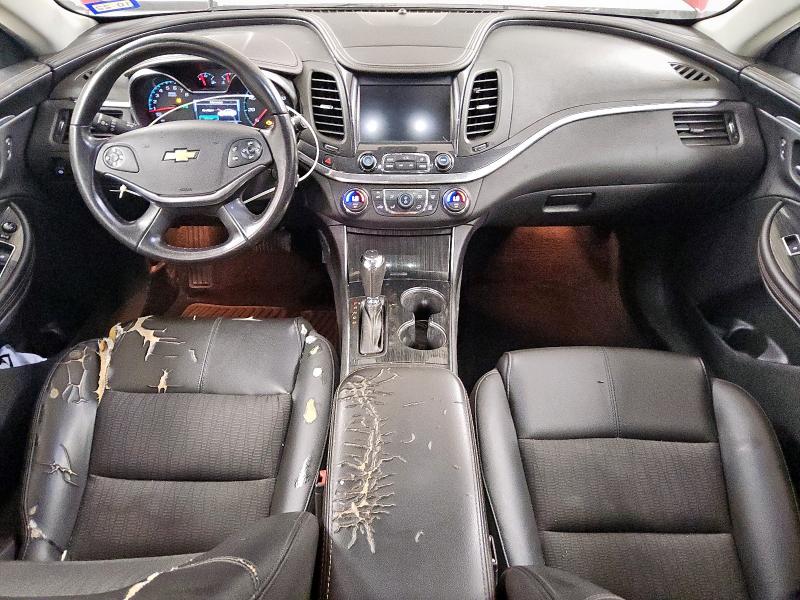 Sedans CHEVROLET IMPALA 2017 Czerwony