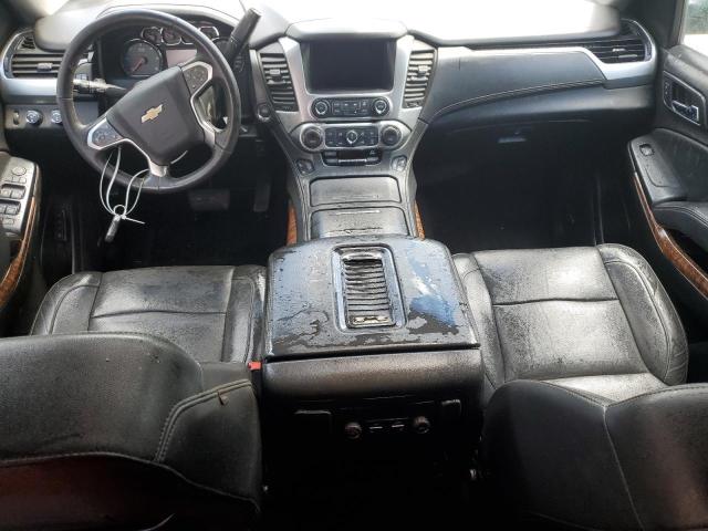 Parquets CHEVROLET SUBURBAN 2017 Silver