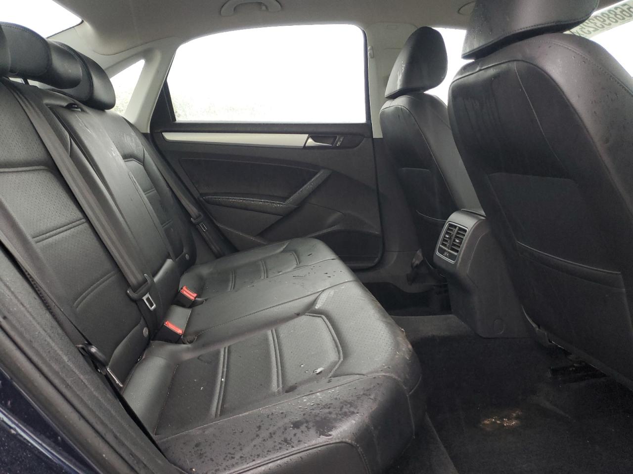 2013 Volkswagen Passat Se VIN: 1VWBP7A31DC002136 Lot: 56889325