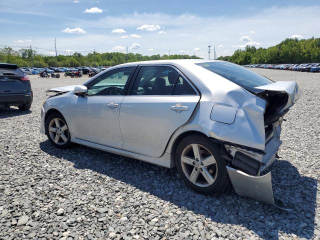 Седаны TOYOTA CAMRY 2014 Серебристый