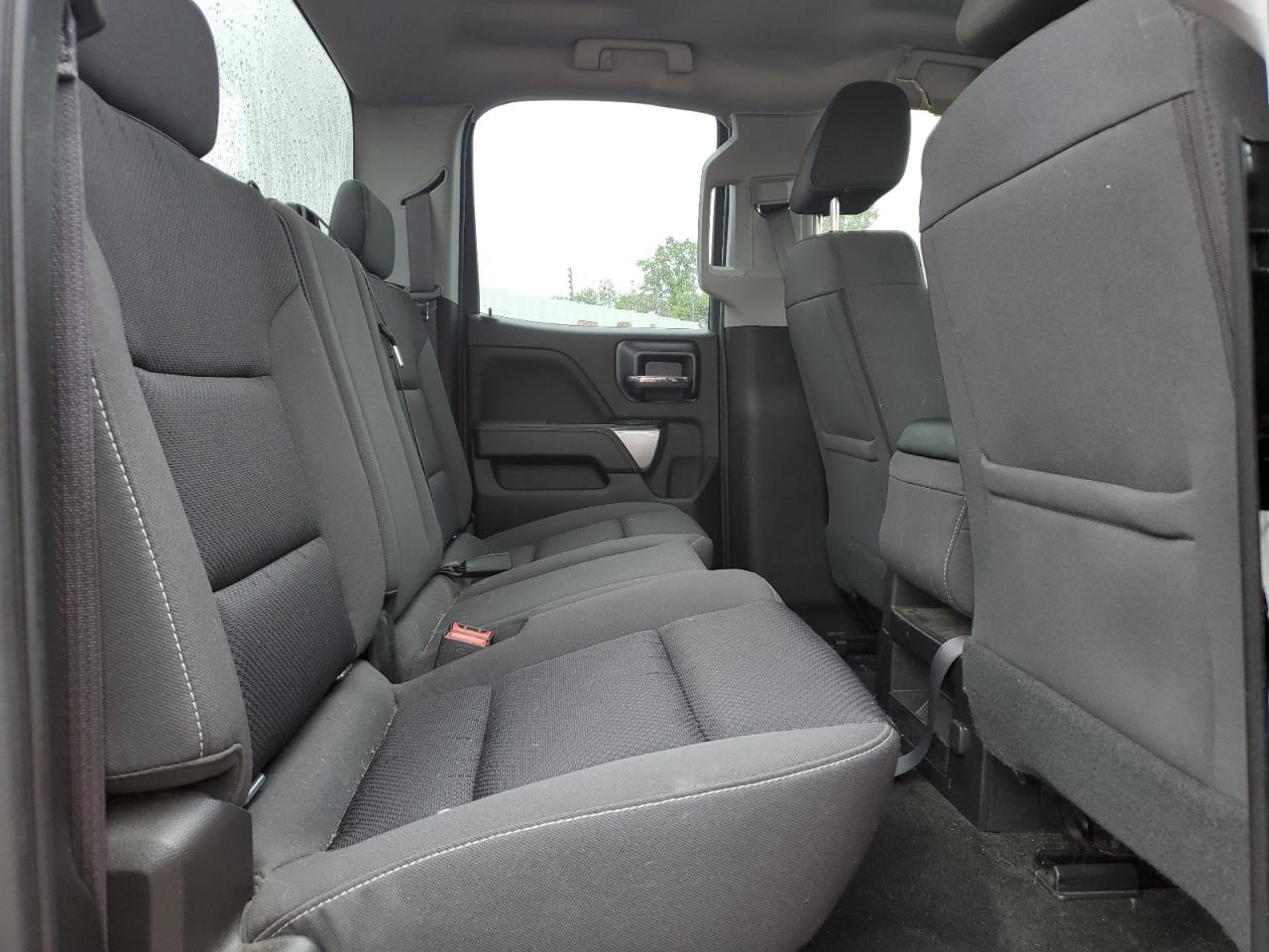 2017 Chevrolet Silverado K1500 Lt VIN: 1GCVKREC2HZ395930 Lot: 58702535