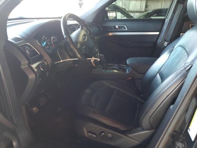 Parquets FORD EXPLORER 2017 Czarny