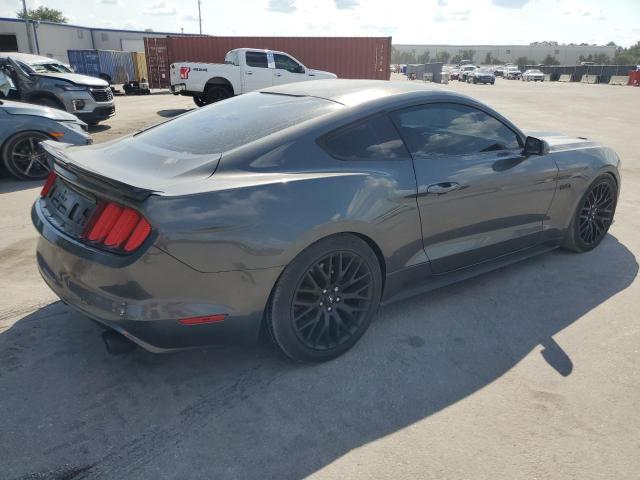Coupet FORD MUSTANG 2015 Szary