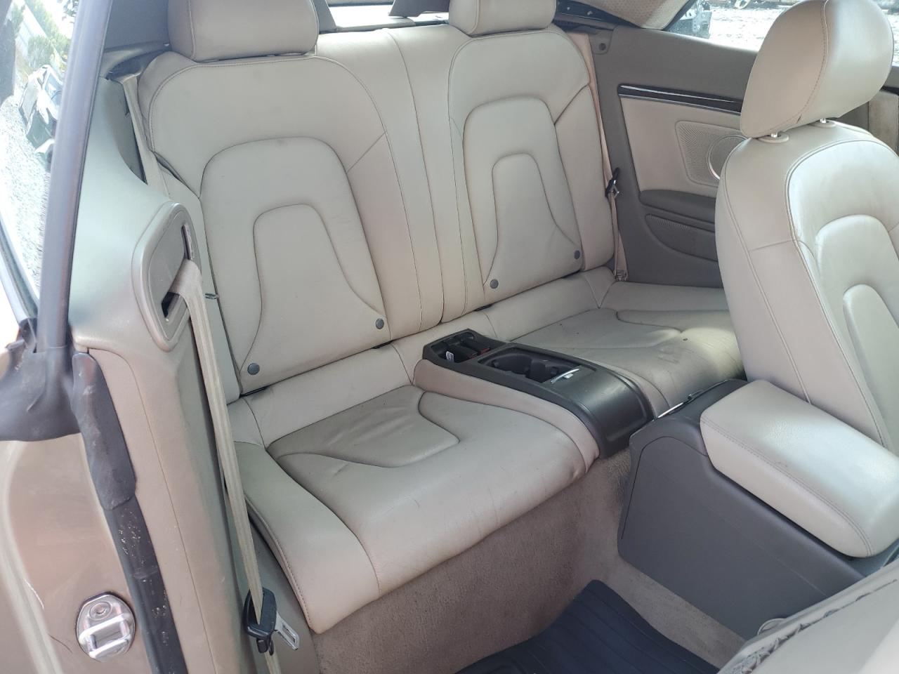 2011 Audi A5 Premium Plus VIN: WAULFAFHXBN002033 Lot: 56165885