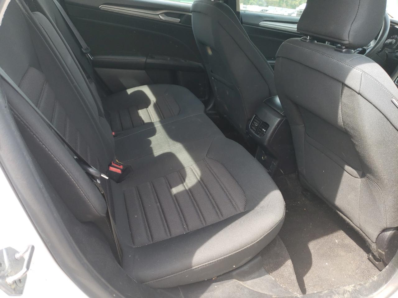 2019 Ford Fusion Se VIN: 3FA6P0LUXKR264002 Lot: 54039615