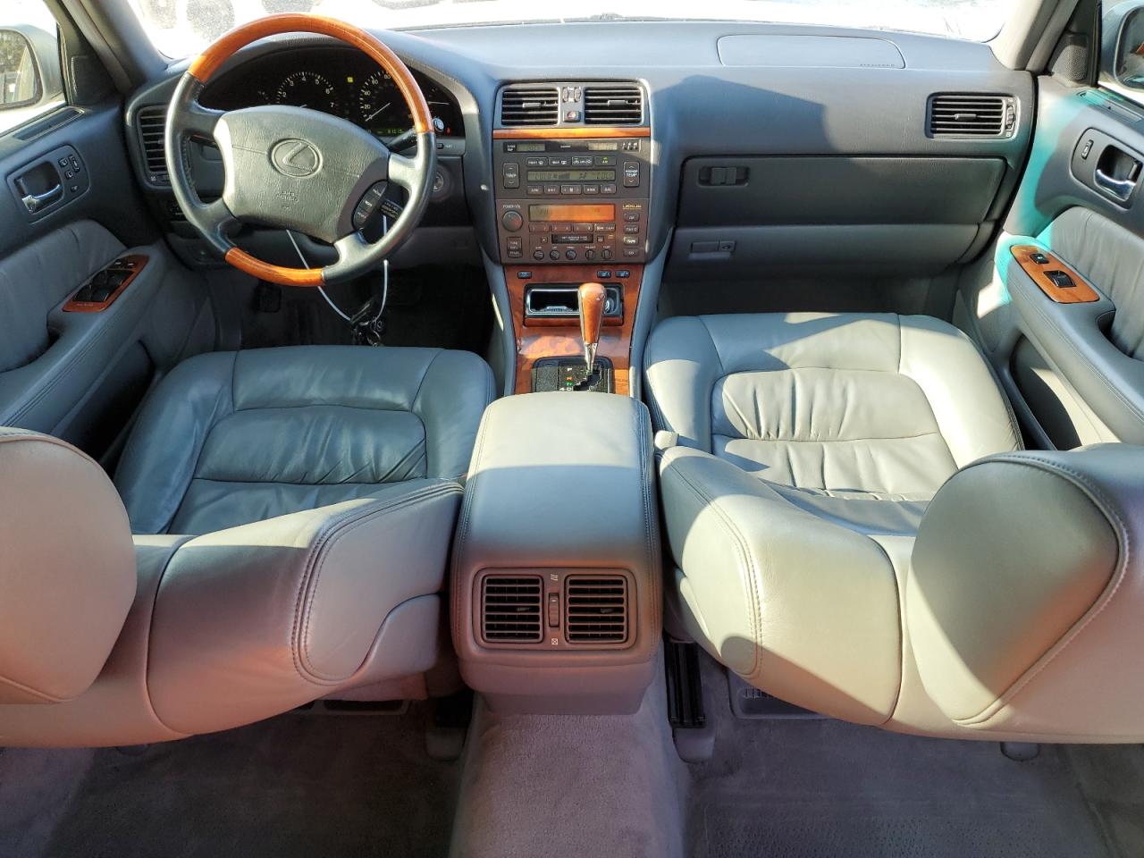1999 Lexus Ls 400 VIN: JT8BH28F9X0165561 Lot: 55859965
