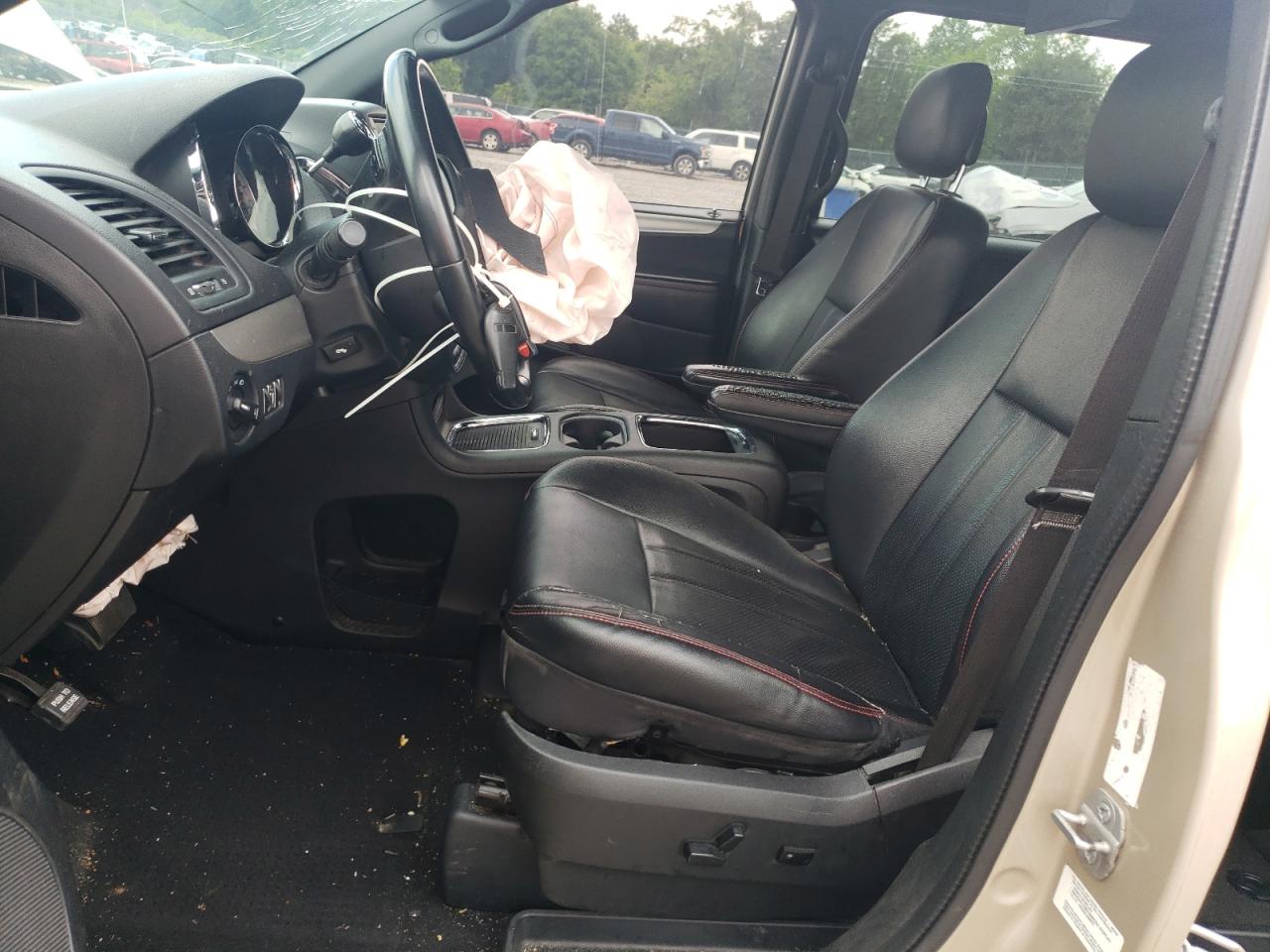 2014 Dodge Grand Caravan R/T VIN: 2C4RDGEG7ER431605 Lot: 56702585