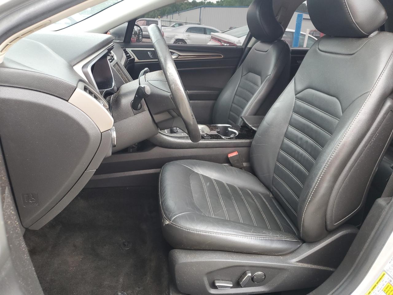 2015 Ford Fusion Se VIN: 3FA6P0HD5FR204949 Lot: 56845055