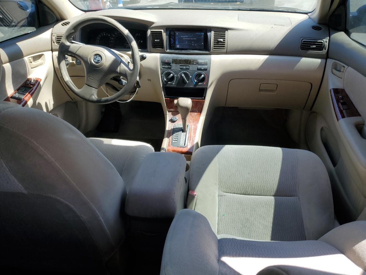 2005 Toyota Corolla Ce VIN: 1NXBR32E95Z403639 Lot: 57000045
