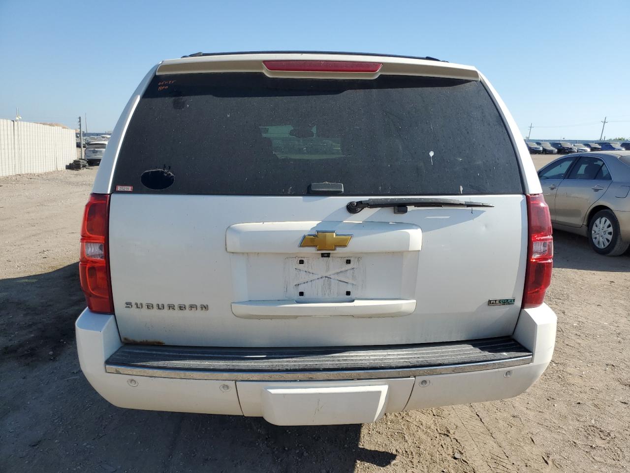 2011 Chevrolet Suburban K1500 Ltz VIN: 1GNSKKE38BR236645 Lot: 57072555