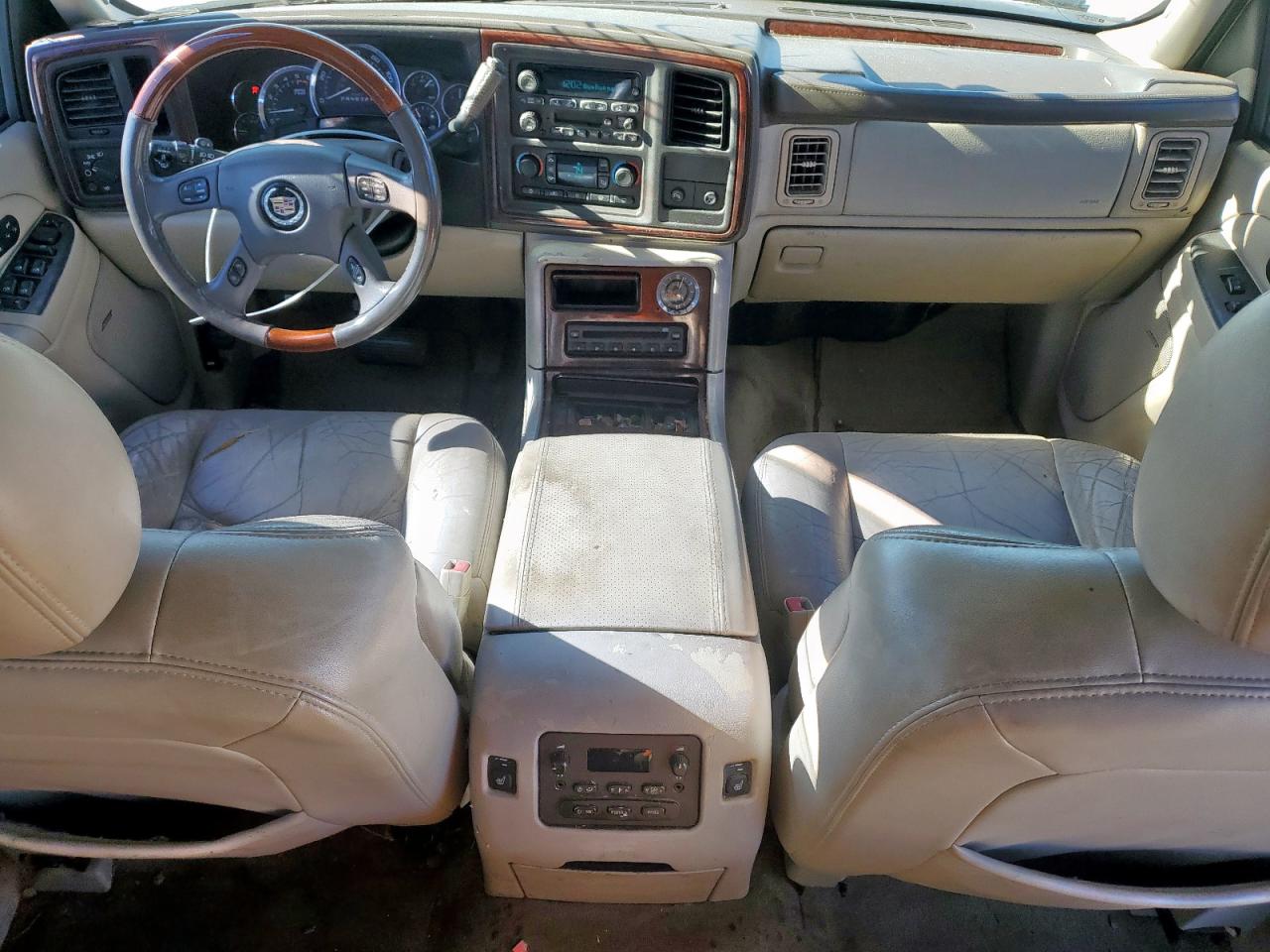 2006 Cadillac Escalade Luxury VIN: 1GYEC63N66R138258 Lot: 55651135