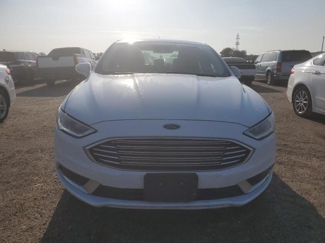  FORD FUSION 2018 Белый