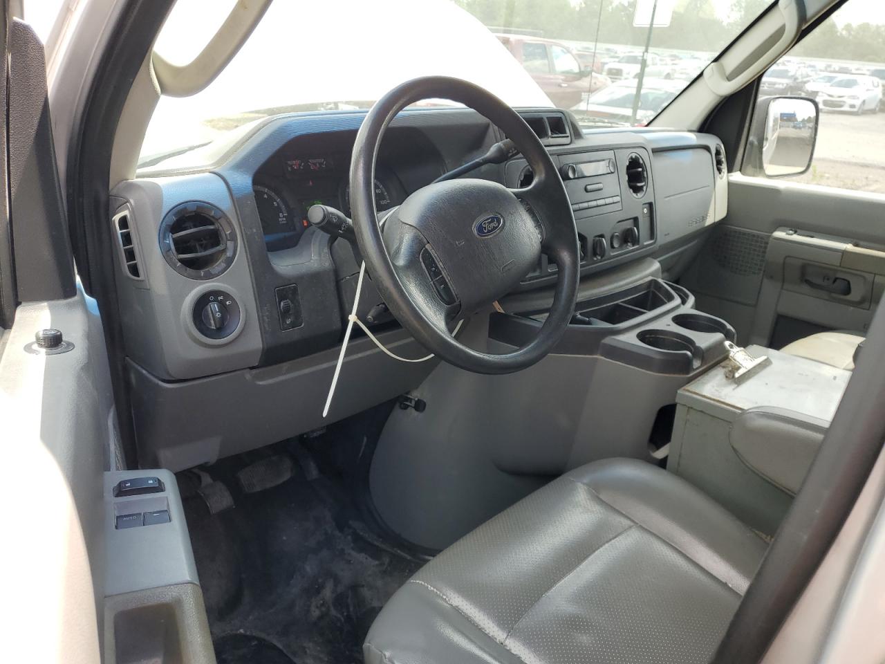 2013 Ford Econoline E150 Van VIN: 1FTNE1EW7DDB31533 Lot: 58295465