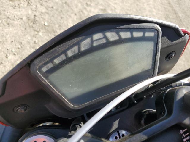  DUCATI HYPERMOTAR 2018 Красный