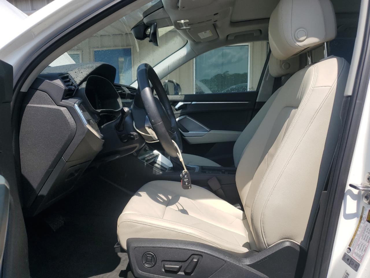 2020 Audi Q3 Premium S Line VIN: WA1DECF35L1102585 Lot: 55973165