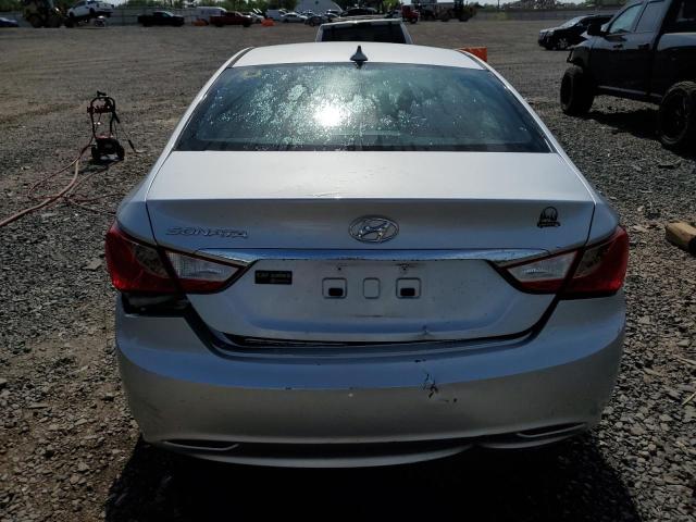  HYUNDAI SONATA 2013 Серебристый