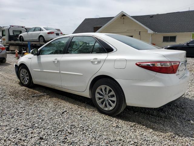  TOYOTA CAMRY 2017 Белый