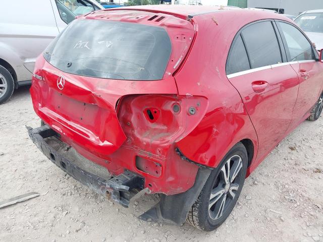 2016 MERCEDES BENZ A 180 D SE