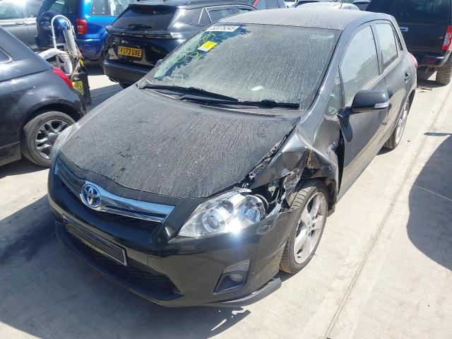 TOYOTA AURIS HYBR 2011