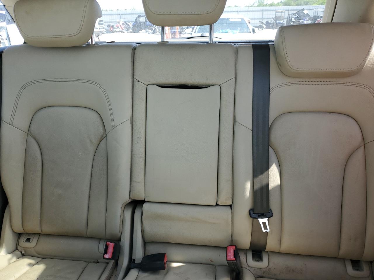 2010 Audi Q5 Premium VIN: WA1CKAFP5AA074781 Lot: 57316765