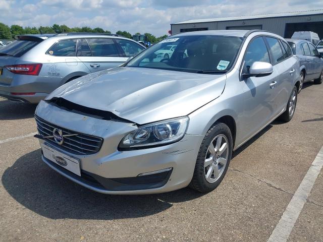VOLVO V60 BUSINE 2013