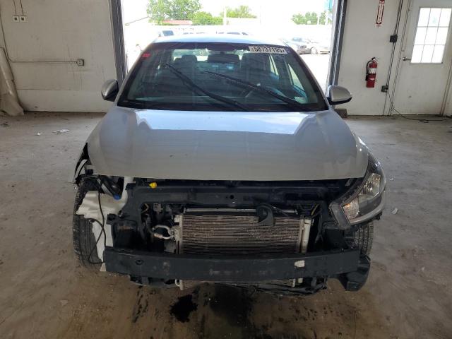  KIA RIO 2022 Srebrny