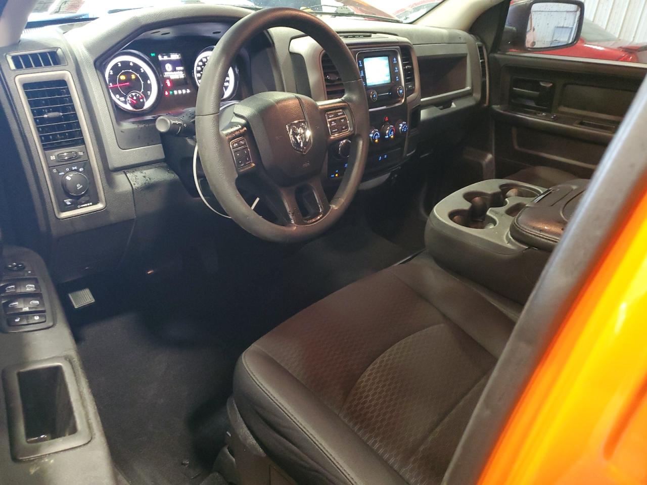2019 Ram 1500 Classic Tradesman VIN: 1C6RR7KT5KS615784 Lot: 56498875