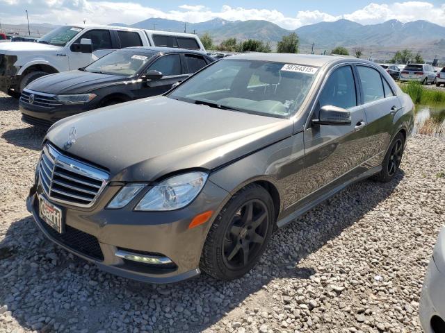  MERCEDES-BENZ E-CLASS 2013 Коричневый