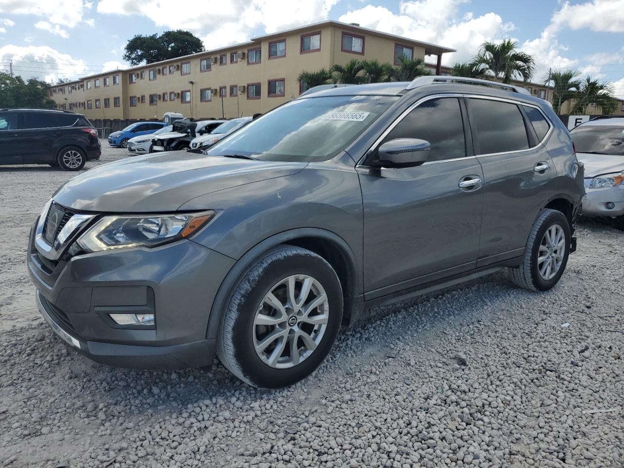 2017 Nissan Rogue S na sprzedaż w Opa Locka, FL - Rear End