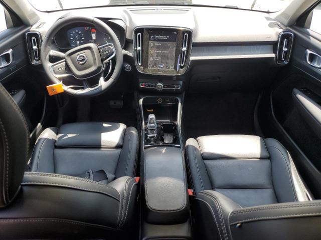 VOLVO XC40 2021 Белы